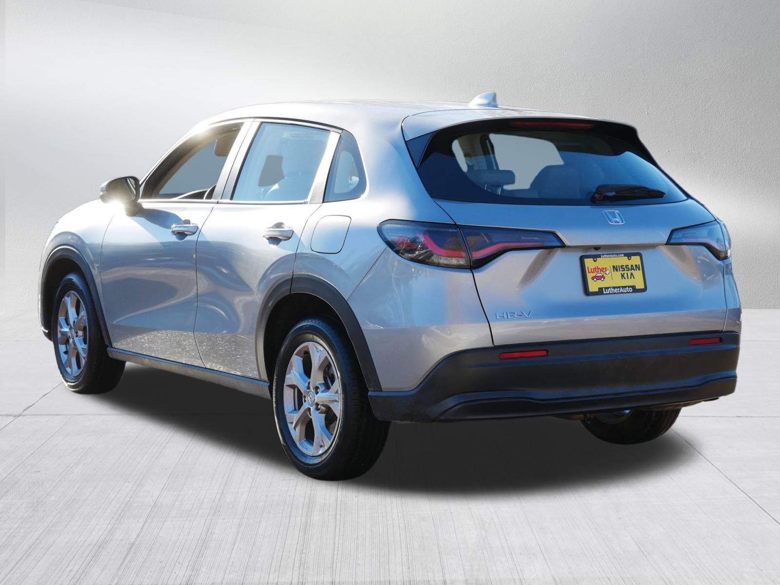 Used 2024 Honda HR-V LX image 5