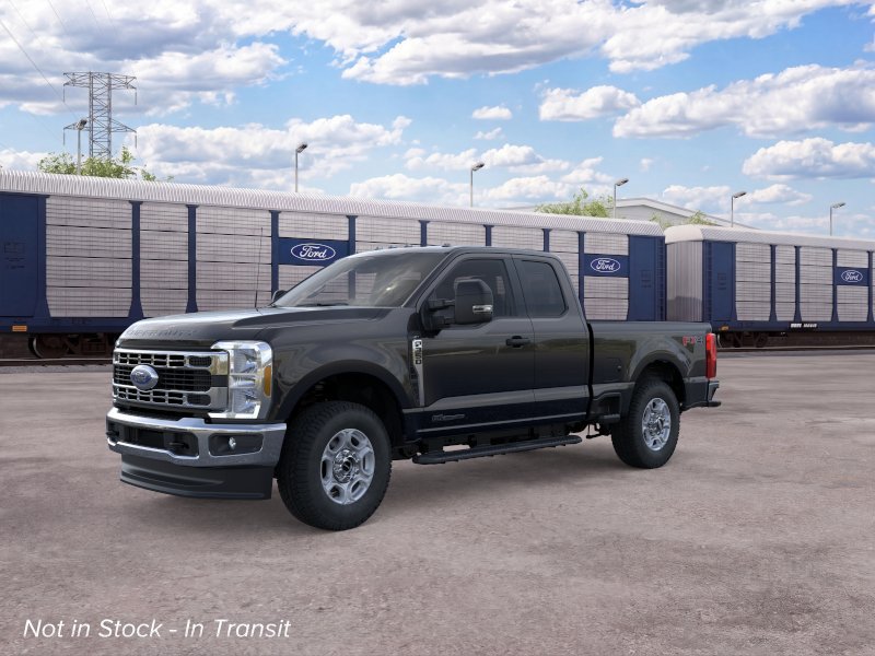 New 2026 Ford F350 XLT w/ FX4 Off-Road Package