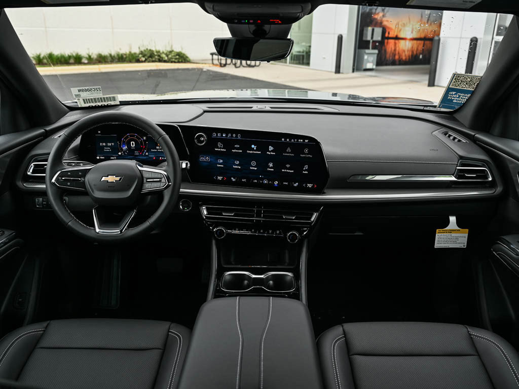 New 2026 Chevrolet Traverse LT w/ Driver Confidence Package AWD/4WD image 14
