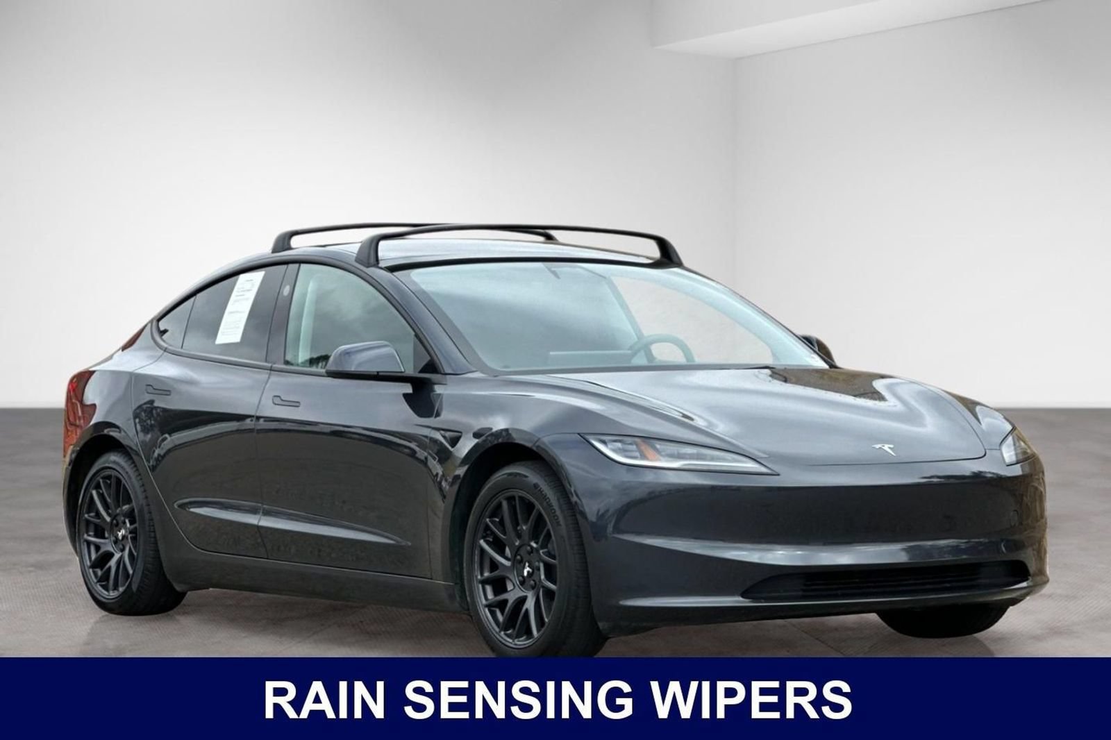 Used 2024 Tesla Model 3 Standard Range RWD image 8
