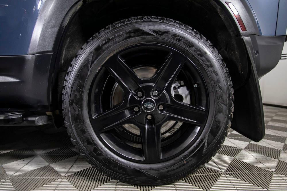 Used 2022 Land Rover Defender 110 SE image 42