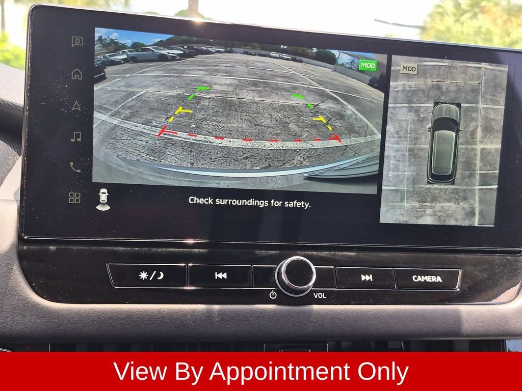 Used 2025 Mitsubishi Outlander SE AWD/4WD image 19