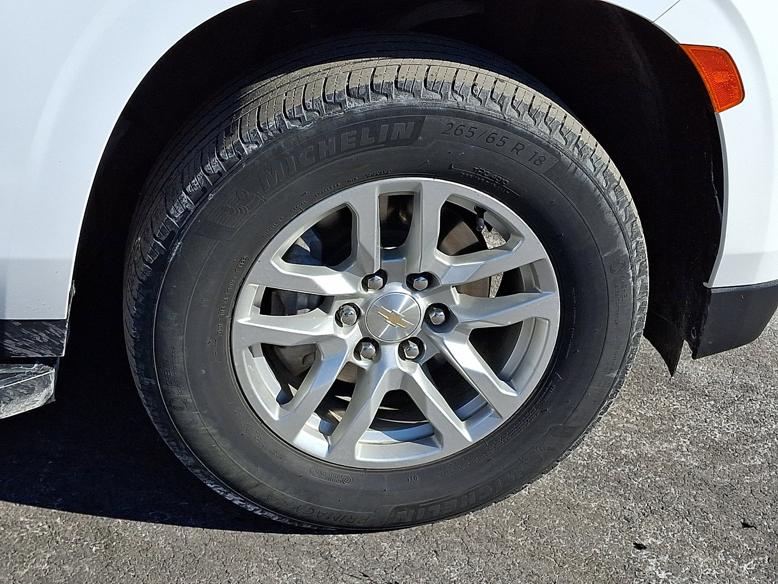 Certified 2023 Chevrolet Suburban LT image 9