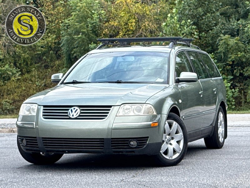 Used 2003 Volkswagen Passat GLX image 1