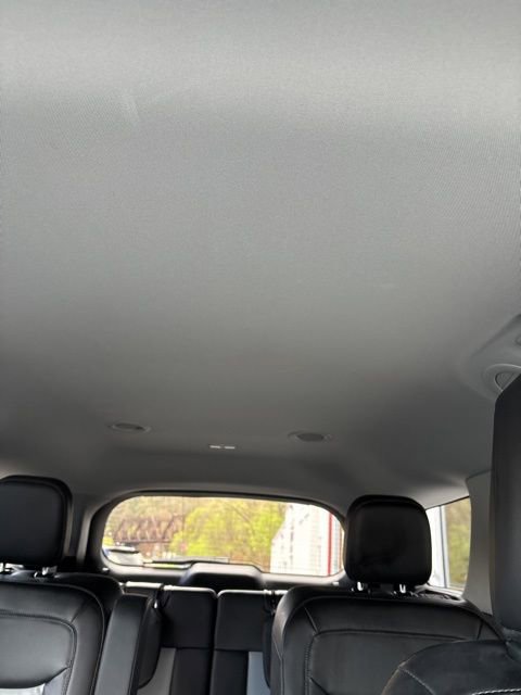 Used 2023 Ford Explorer XLT w/ Equipment Group 202A AWD/4WD image 26