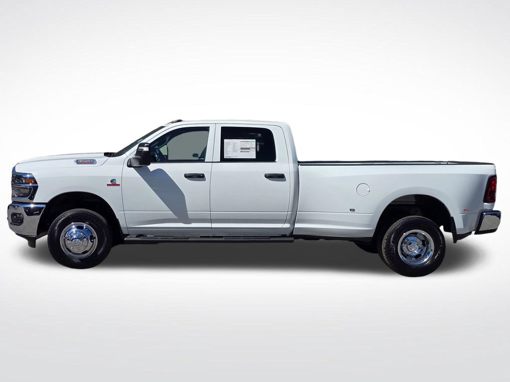 New 2026 RAM 3500 Tradesman AWD/4WD image 14