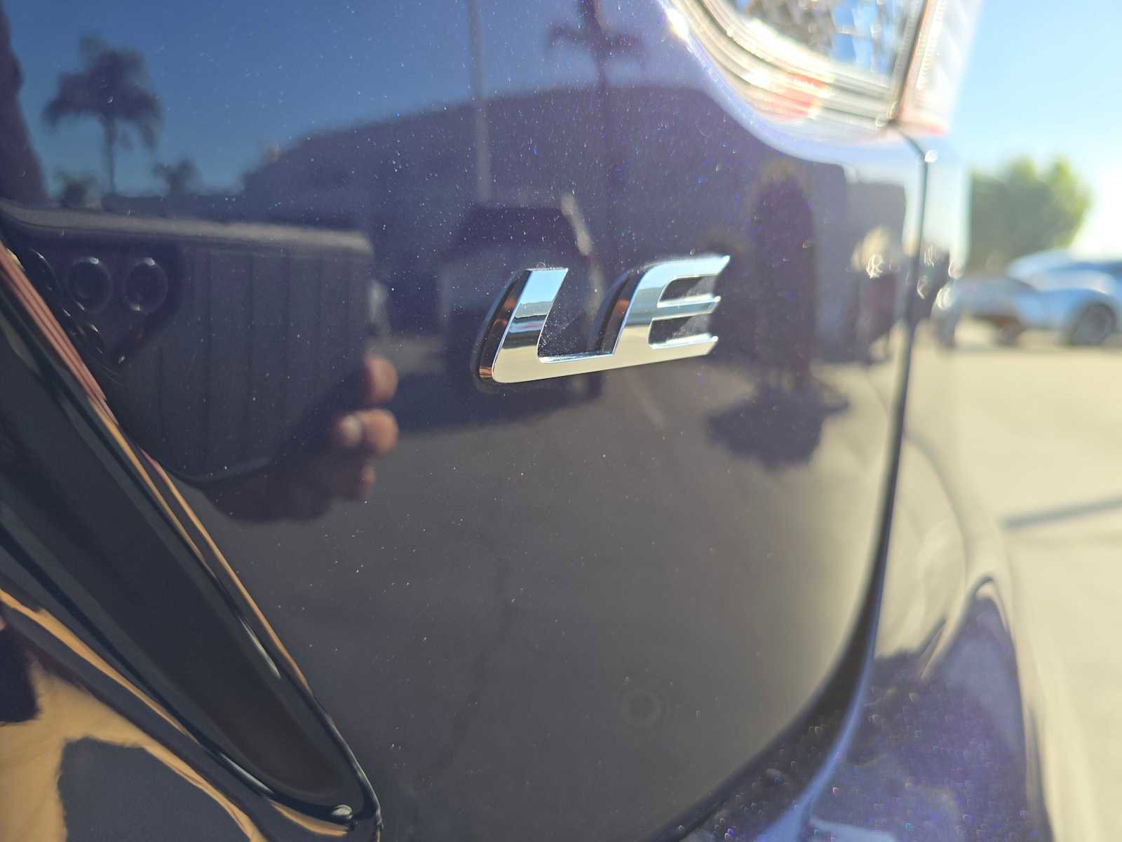 Used 2021 Toyota Corolla LE image 13