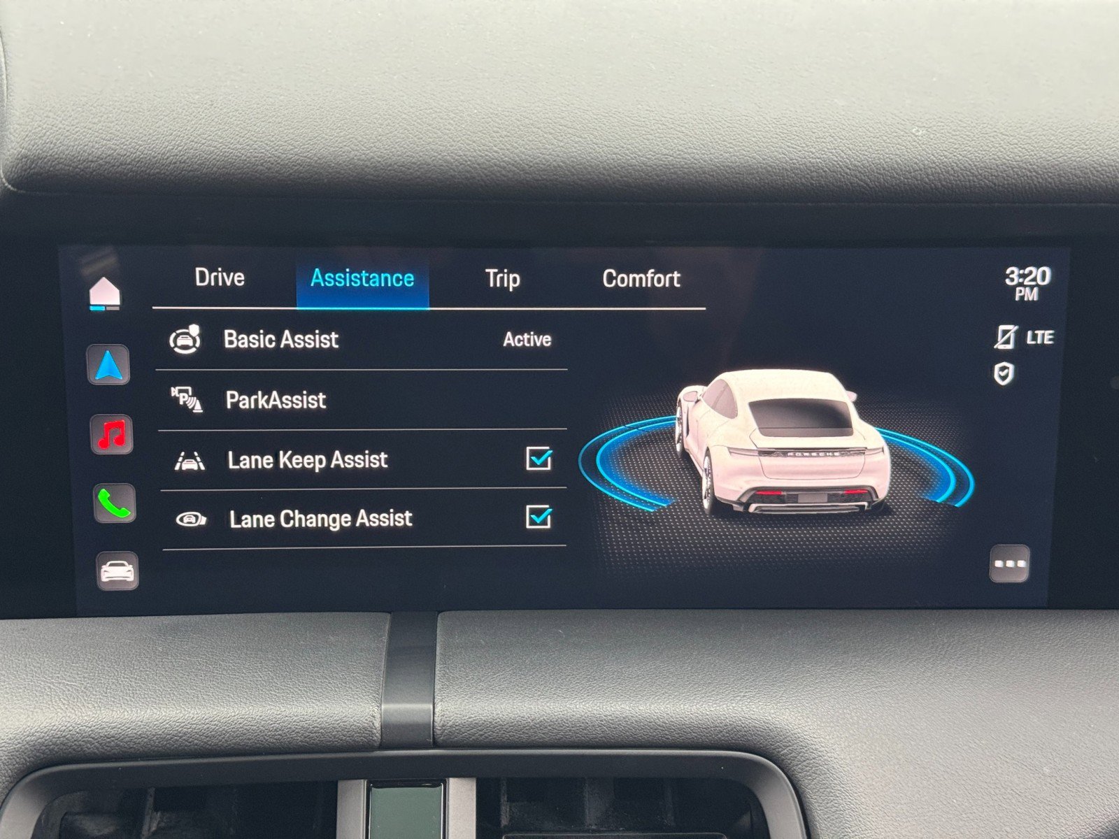 Used 2023 Porsche Taycan image 24