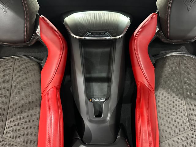 Used 2021 Chevrolet Corvette Stingray Premium Conv w/ Z51 Performance Package RWD image 32