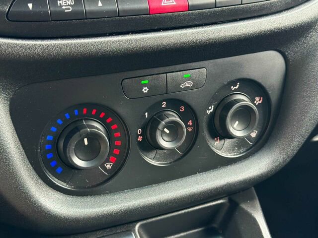 Used 2022 RAM ProMaster City Wagon image 23