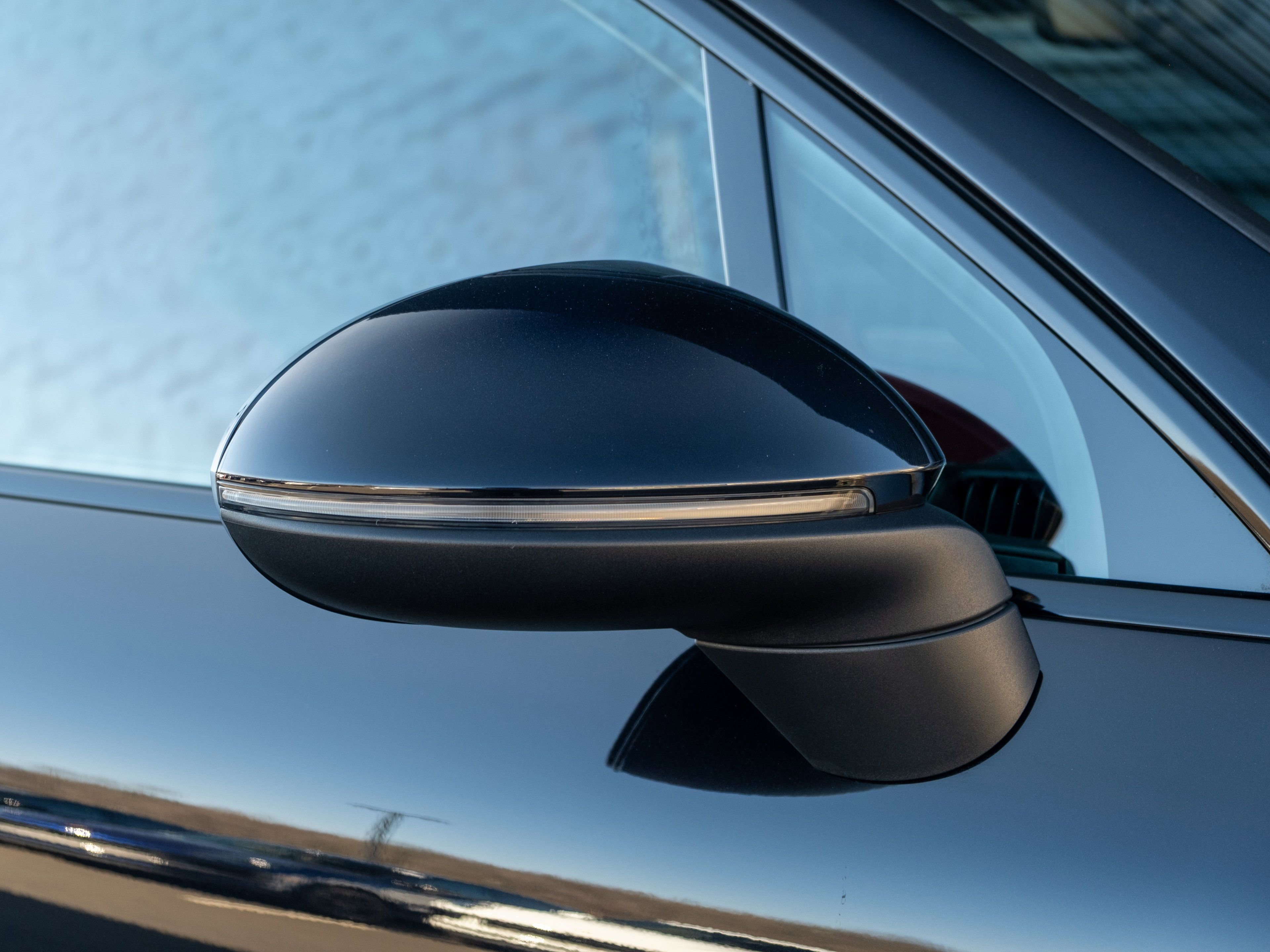 Certified 2022 Porsche Cayenne S Platinum image 41