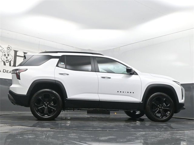 New 2026 Chevrolet Equinox LT w/ Midnight Edition image 31