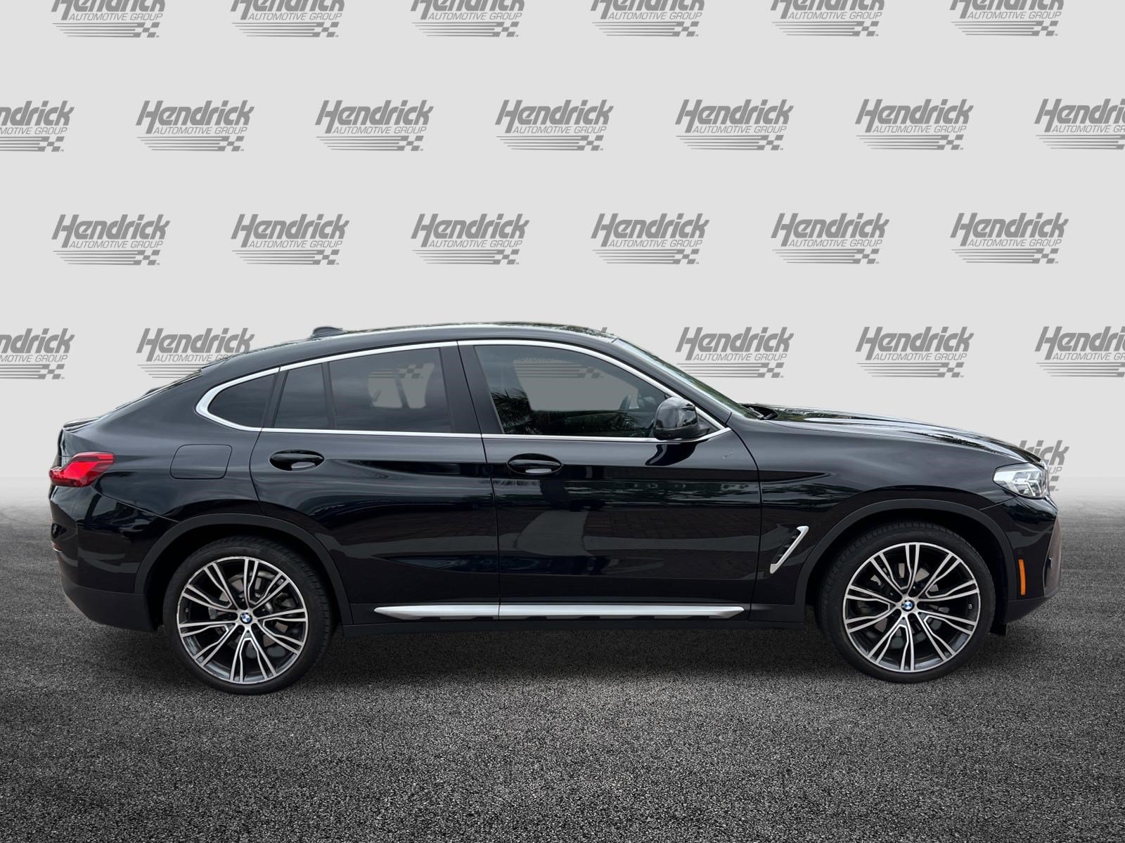Certified 2023 BMW X4 xDrive30i w/ Premium Package AWD/4WD image 11