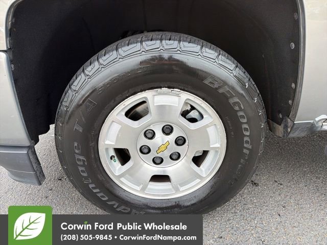 Used 2017 Chevrolet Silverado 1500 LT w/ LT Plus Package image 9