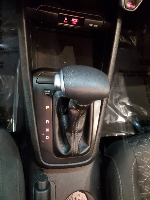 Used 2019 Kia Rio S FWD image 25