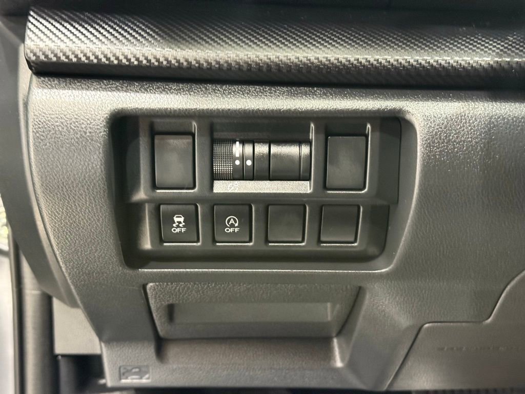 Used 2021 Subaru Crosstrek 2.0i Premium image 29