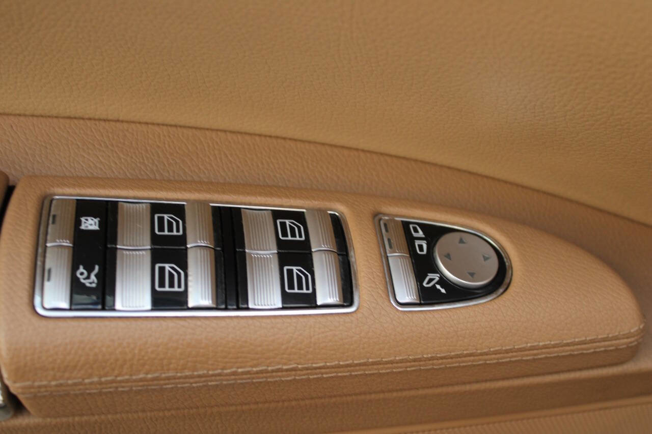 Used 2008 Mercedes-Benz S 550 4MATIC image 24