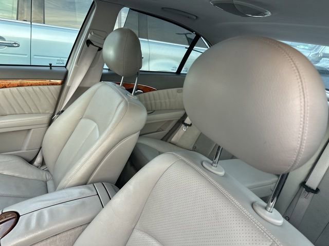 Used 2005 Mercedes-Benz E 500 4MATIC Sedan image 7