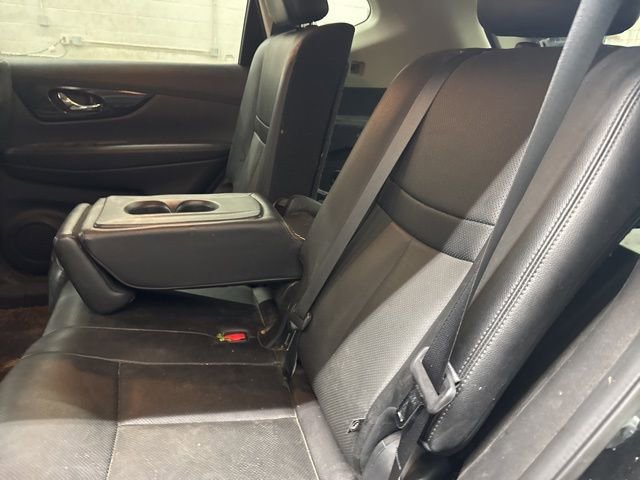 Used 2017 Nissan Rogue SL w/ SL Premium Package image 7
