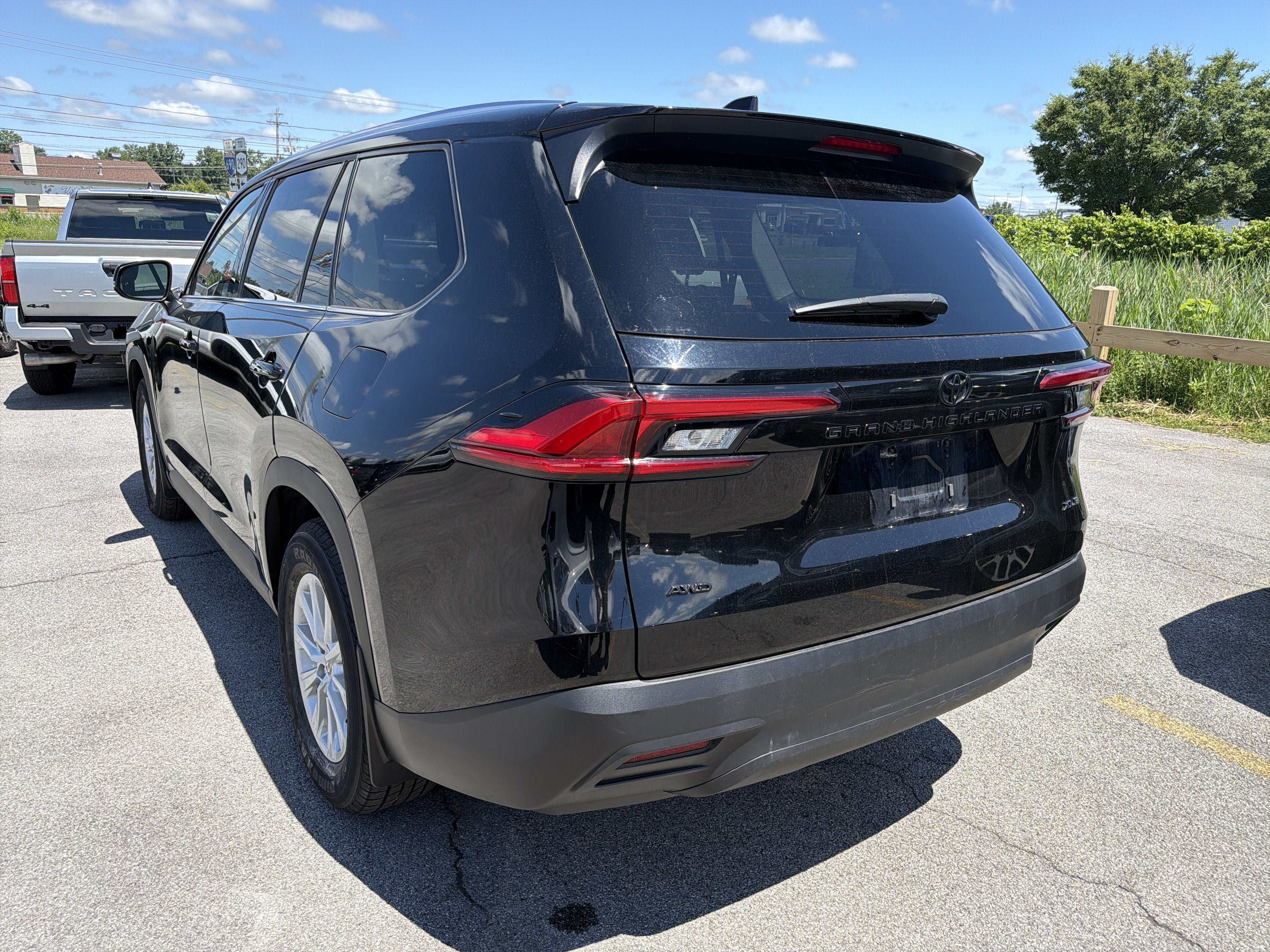 Certified 2024 Toyota Grand Highlander AWD image 5