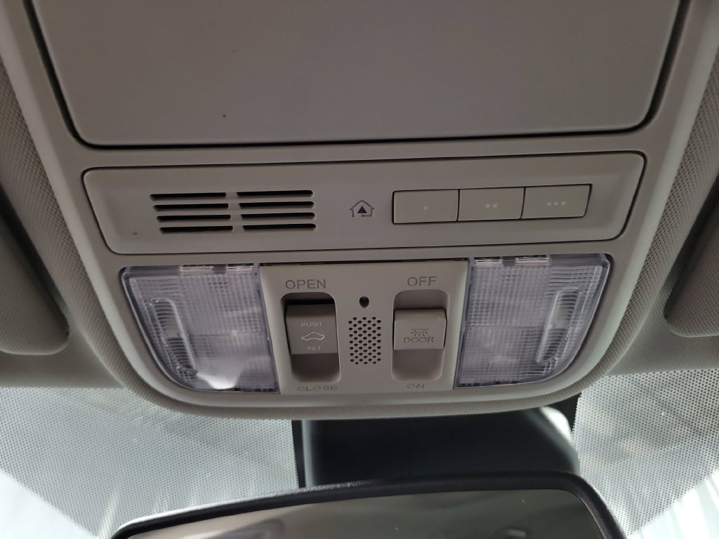 Used 2016 Honda Odyssey EX-L image 22