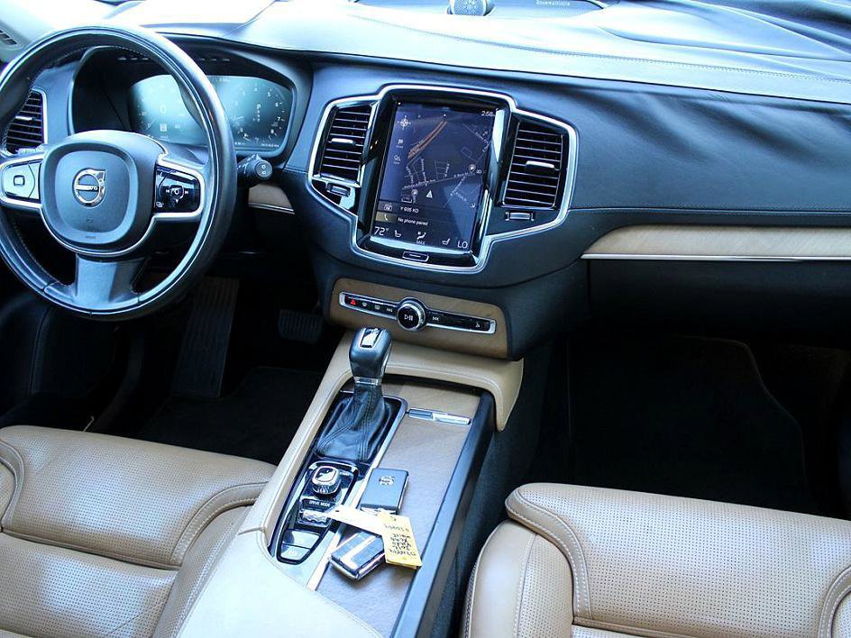 Used 2016 Volvo XC90 T6 image 14