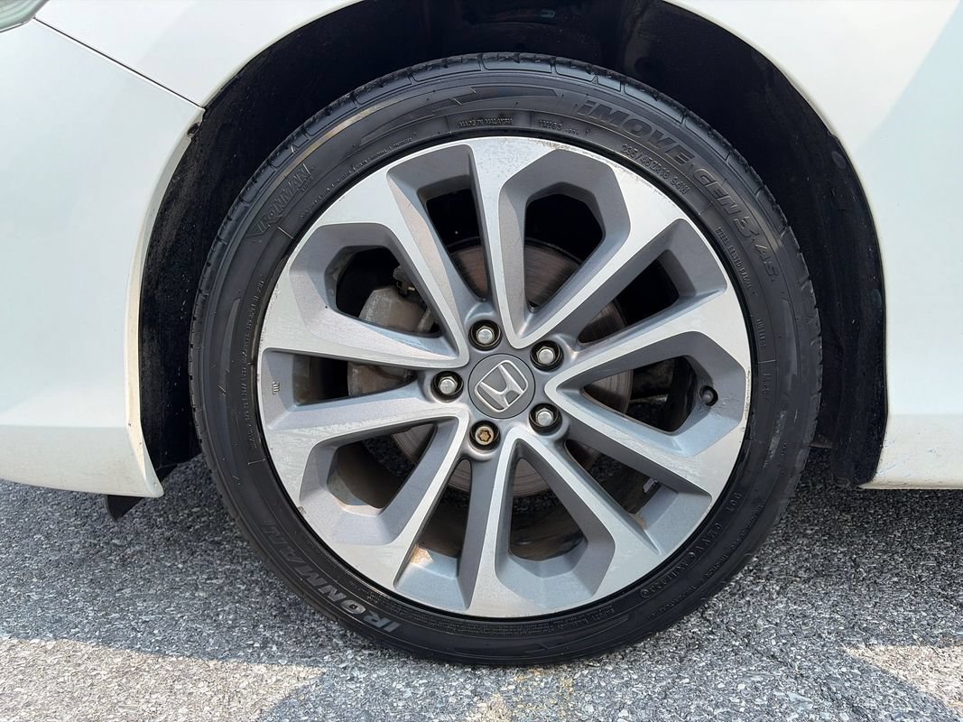 Used 2014 Honda Accord Sport image 31