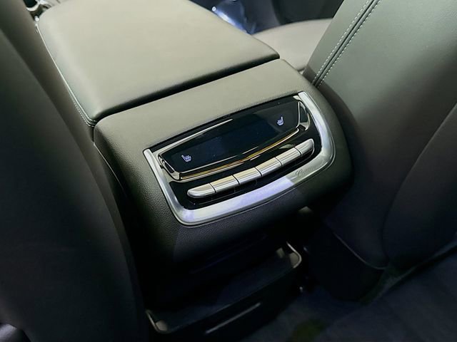 Used 2025 Cadillac XT6 Premium Luxury w/ Technology Package image 29