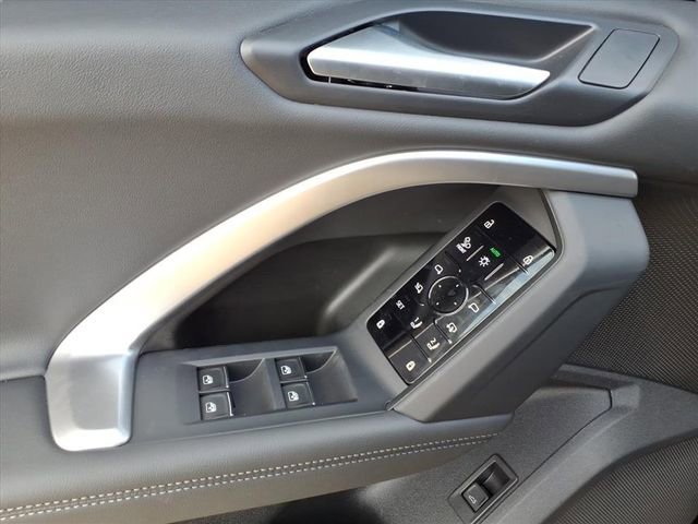 New 2025 Audi Q5 Premium Plus AWD/4WD image 9