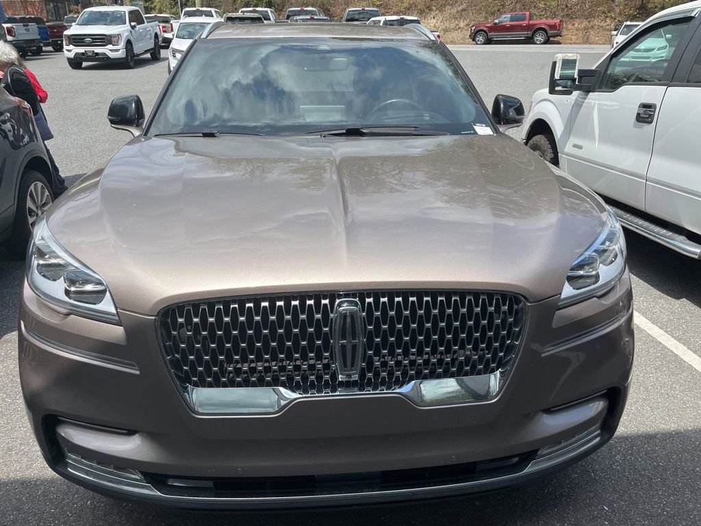 Used 2021 Lincoln Aviator Reserve w/ Equipment Group 201A image 2