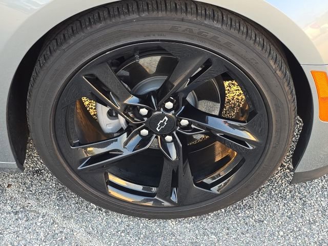 Used 2024 Chevrolet Camaro LT w/ RS Package RWD image 10