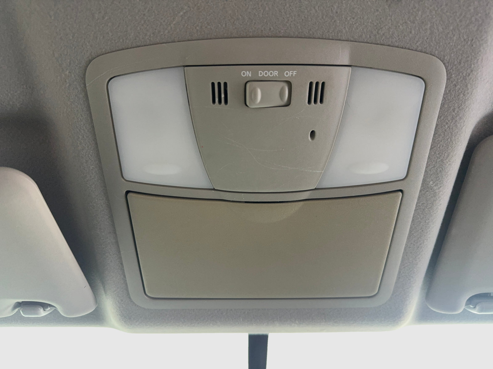 Used 2015 Nissan Rogue S FWD image 33