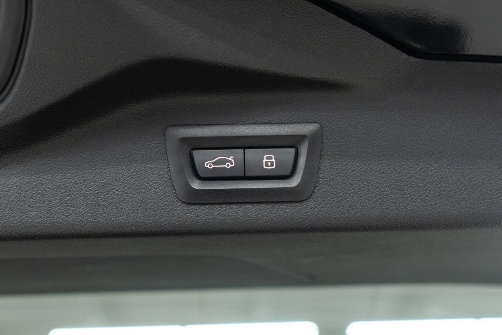 Used 2026 BMW X7 xDrive40i AWD/4WD image 44