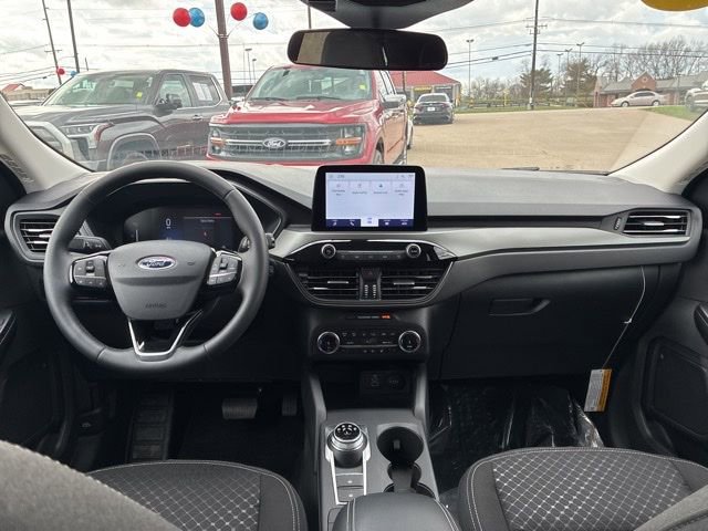 New 2025 Ford Escape Active w/ Cold Weather Package AWD/4WD image 16