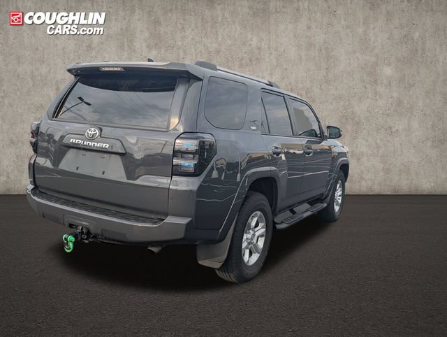 Used 2024 Toyota 4Runner SR5 Premium w/ Moonroof Package AWD/4WD image 7