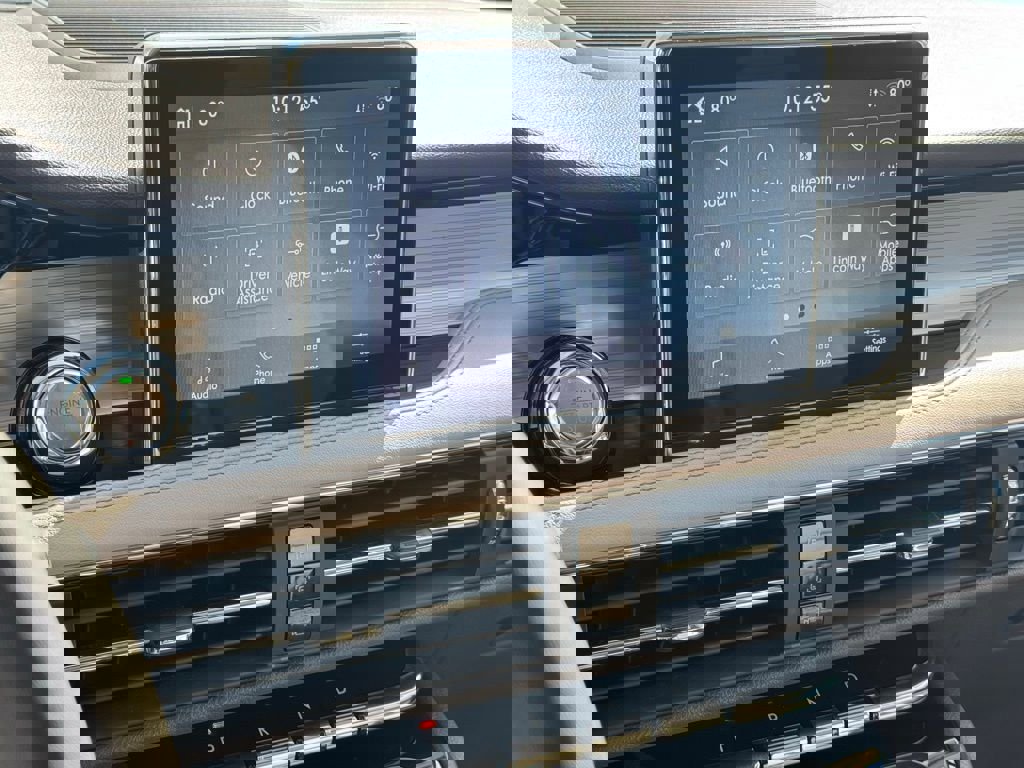 Used 2022 Lincoln Corsair FWD image 28