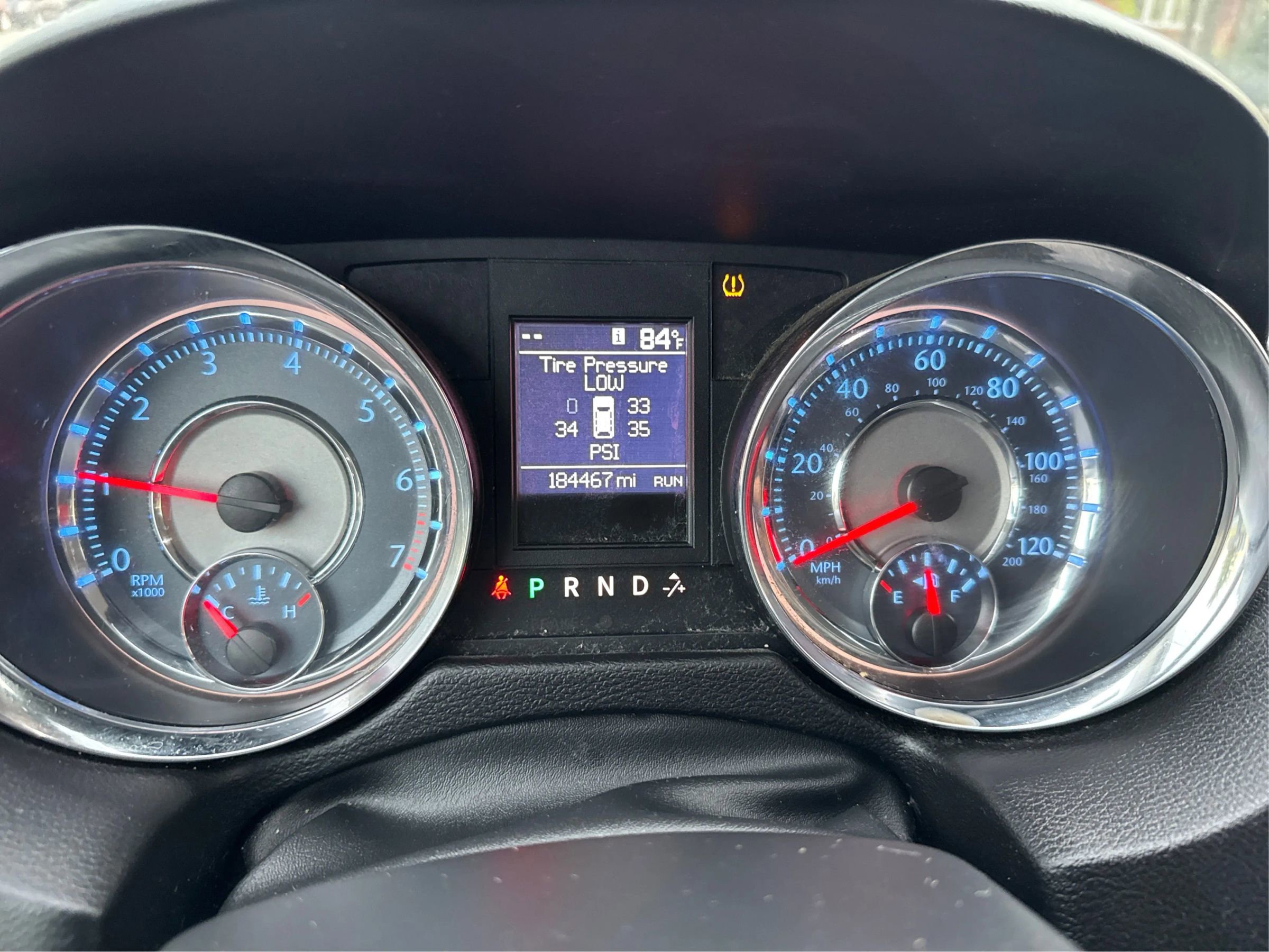 Used 2012 Chrysler Town & Country Touring image 18