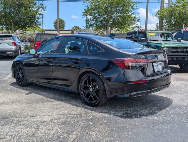 Used 2025 Honda Civic Sport image 5