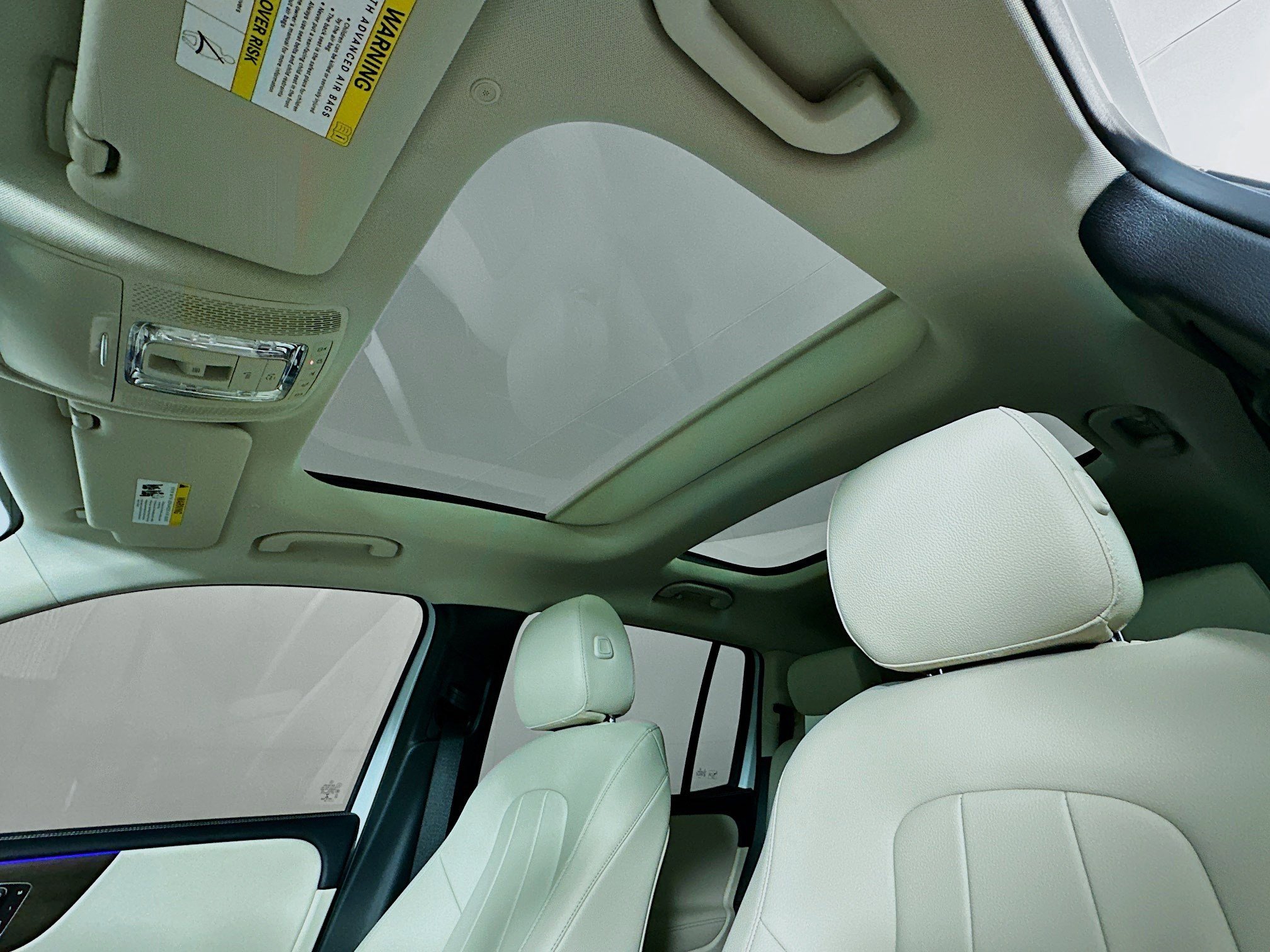 Used 2020 Mercedes-Benz GLB 250 4MATIC image 23