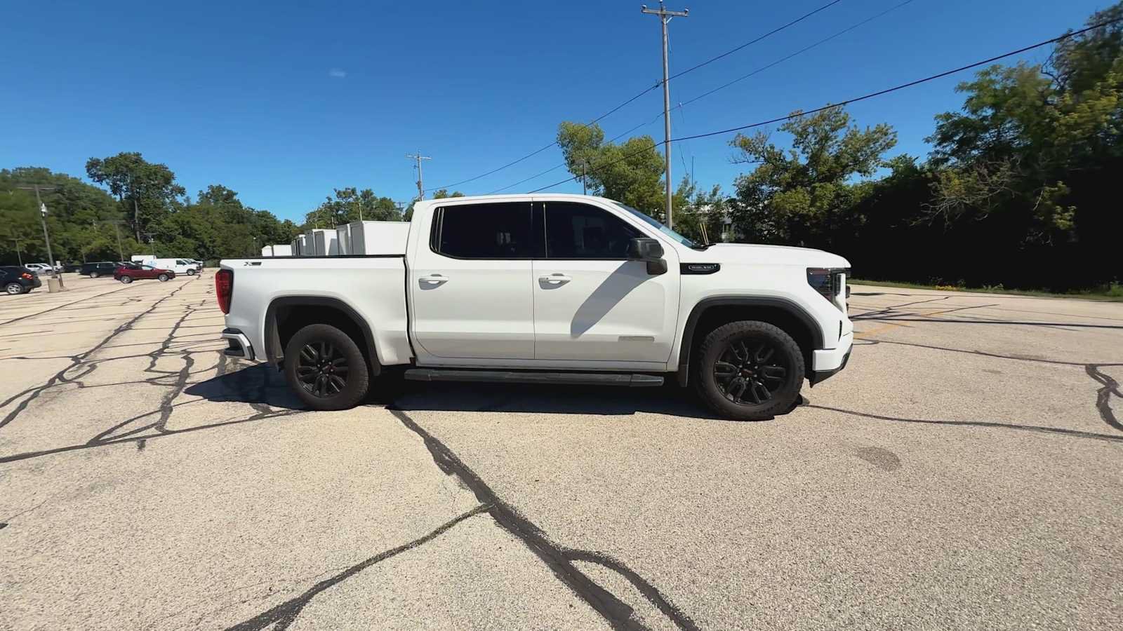 Certified 2024 GMC Sierra 1500 Elevation w/ LPO, Elevation Black Package AWD/4WD image 9