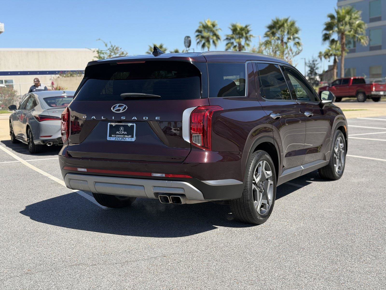 Used 2024 Hyundai Palisade SEL image 17