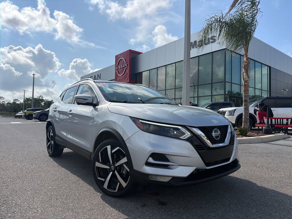Used 2022 Nissan Rogue Sport SL w/ Premium Package AWD/4WD image 1