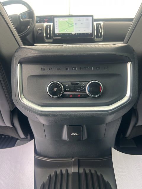 Used 2025 Ford Expedition Tremor AWD/4WD image 20