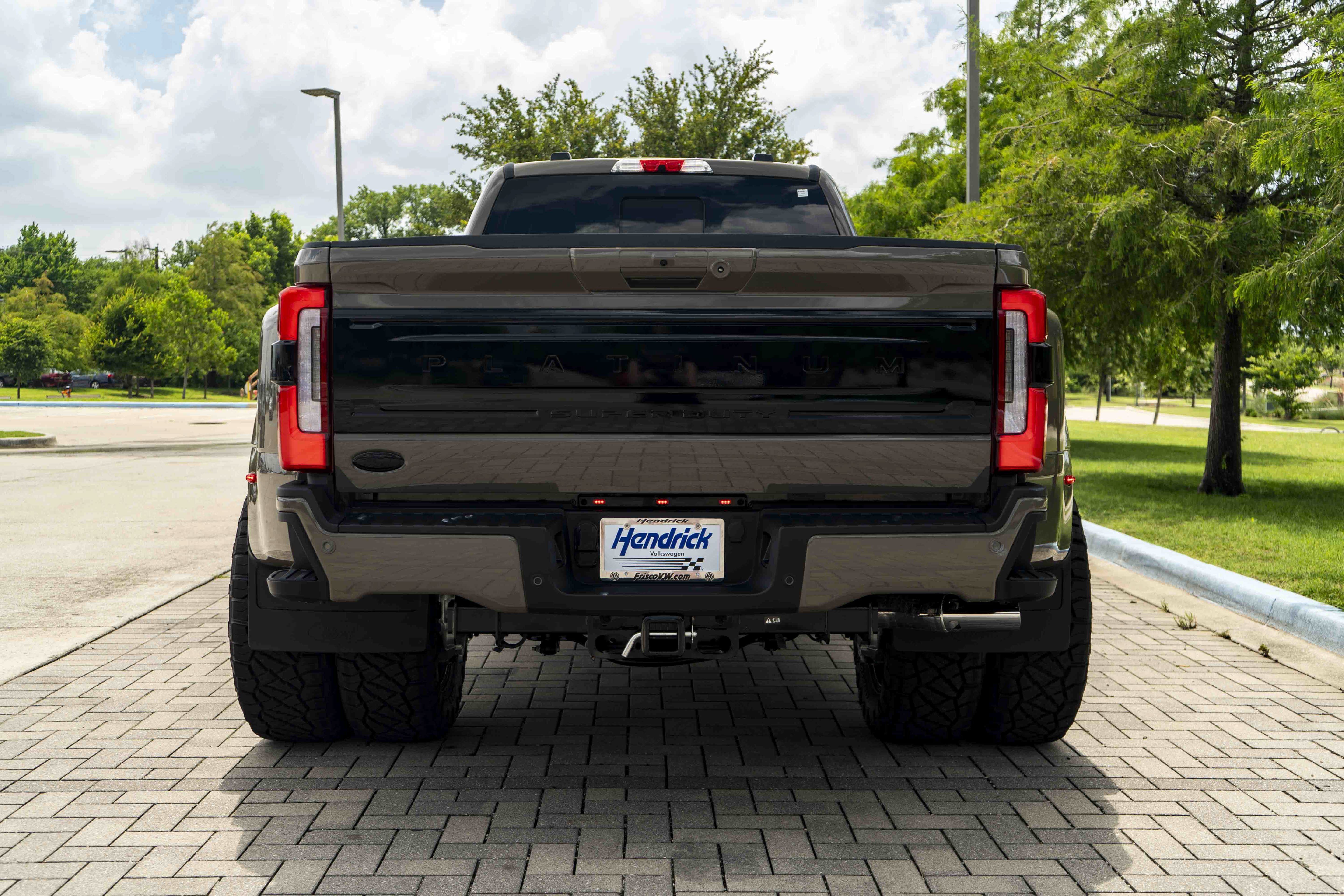 Used 2026 Ford F450 Platinum w/ Platinum Plus Package AWD/4WD image 8