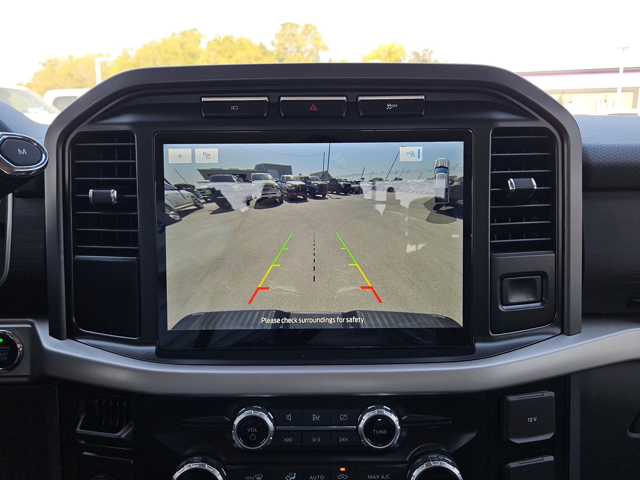 Used 2023 Ford F150 XLT w/ Equipment Group 302A High image 18