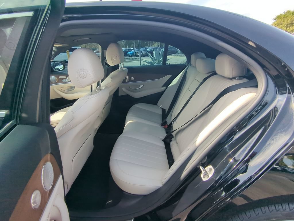 Certified 2022 Mercedes-Benz E 350 Sedan image 5