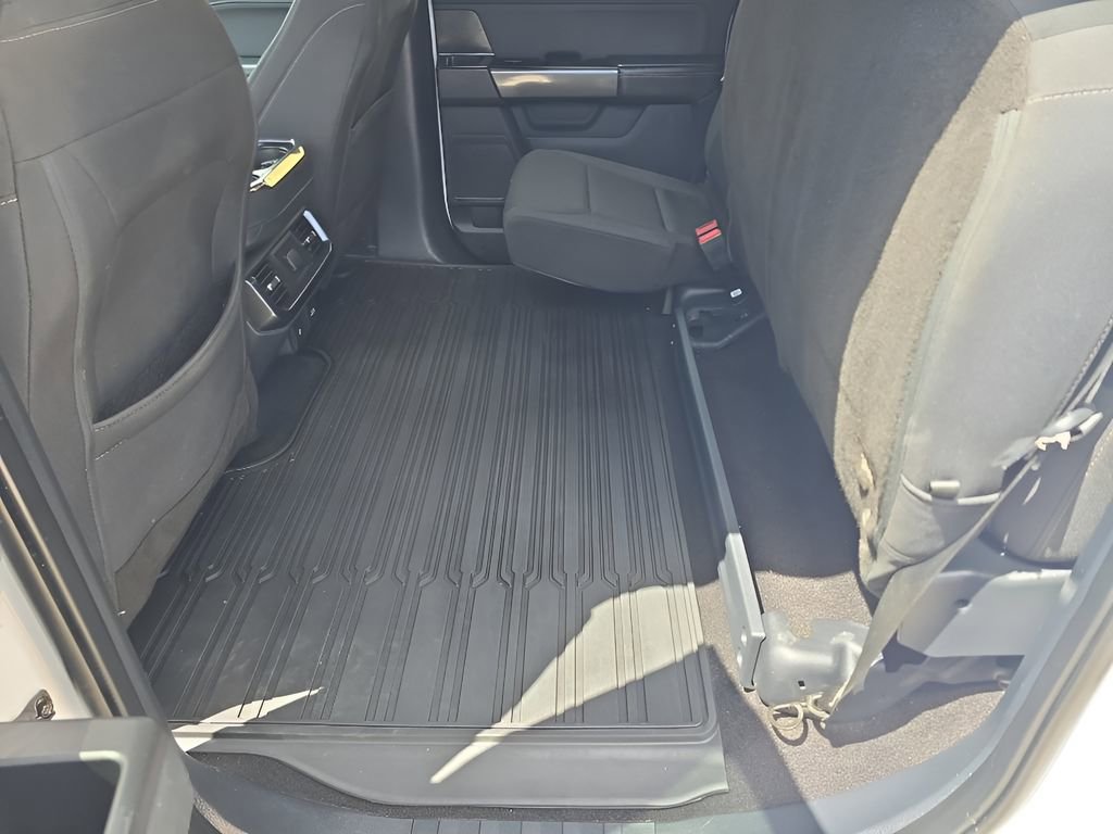 Used 2022 Ford F150 XLT w/ Equipment Group 302A High AWD/4WD image 14