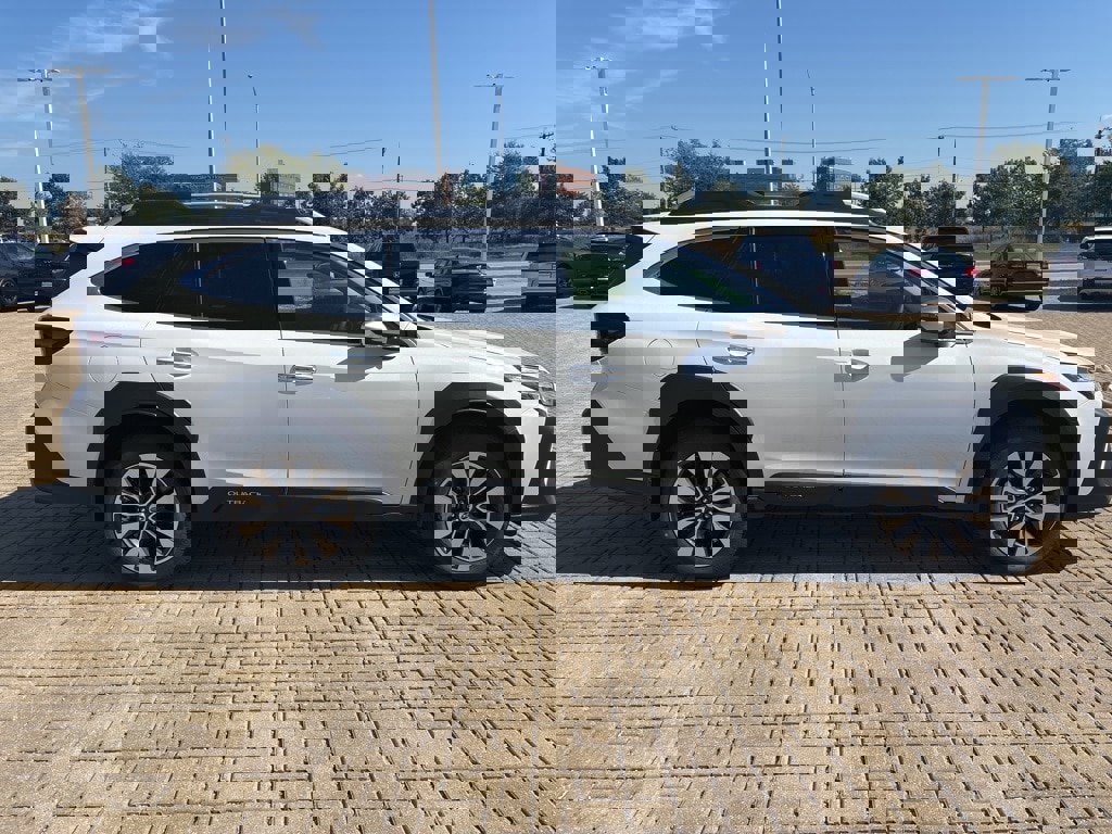 New 2025 Subaru Outback Touring XT image 6