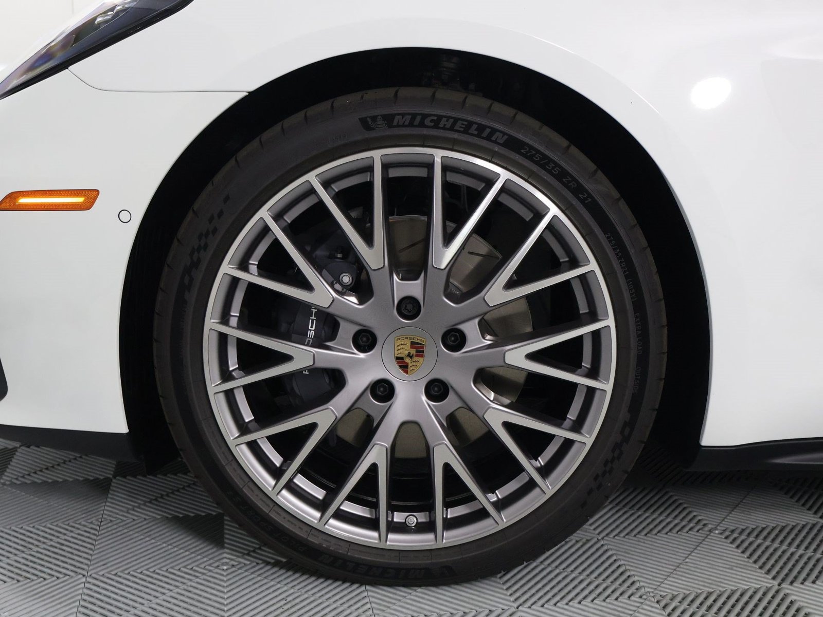 New 2026 Porsche Panamera RWD image 16