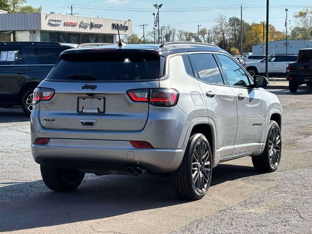 Used 2022 Jeep Compass High Altitude AWD/4WD image 37